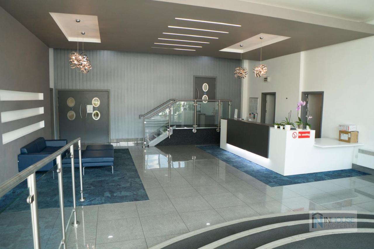 Modern City Centre Apartment Wifi Netflix نوتينغهام المظهر الخارجي الصورة
